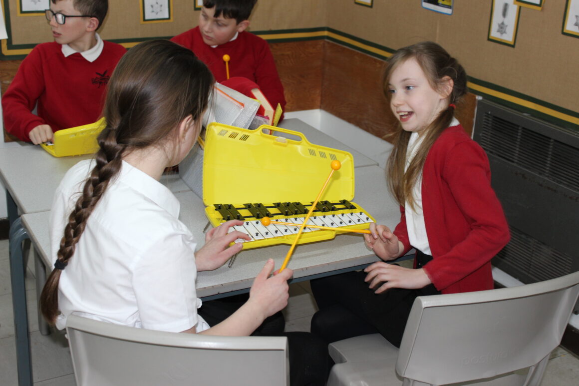 Class 6 Composers on the Glockenspiels!